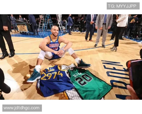 库里谈战胜开拓者的关键因素强调防守带动进攻的重要性