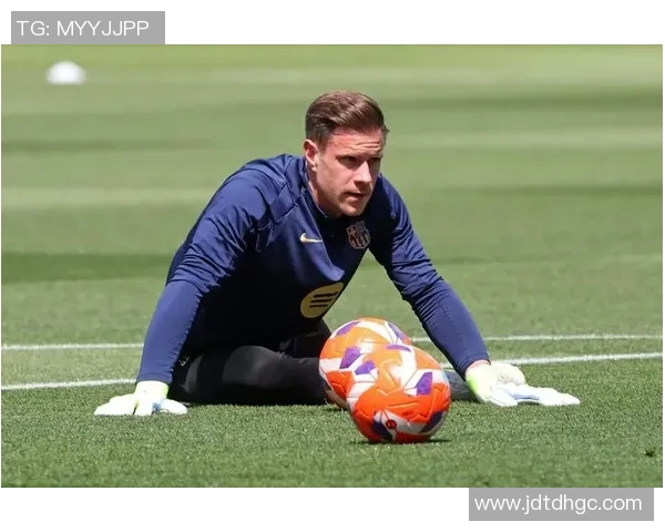 巴萨曾两次接近库尔图瓦最终却选择了特尔施特根的背后故事