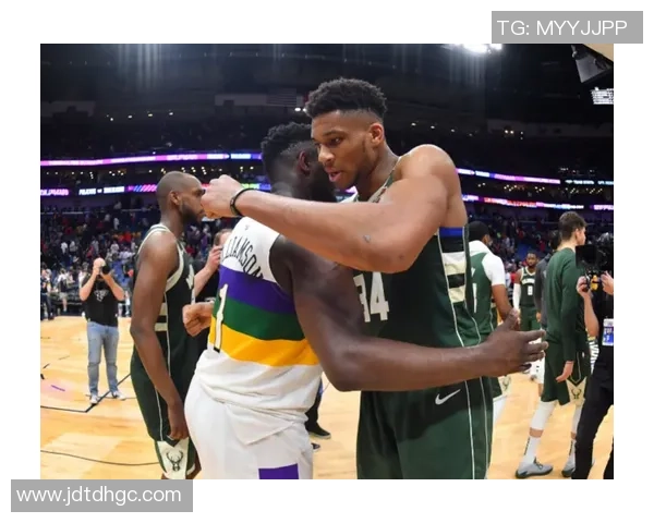 锡安复出表现抢眼半场8投4中罚球3中4轻松拿下11分