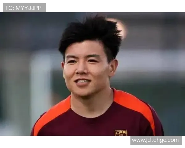 中国足球队官博寄语徐彬期待其在英超赛场上展现非凡才华与精彩表现